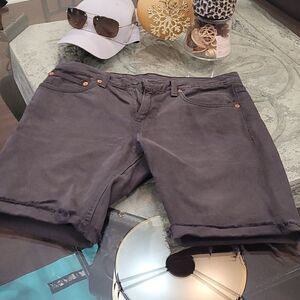 Levis BERMUDA JEAN SHORTS 32